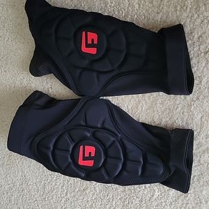 G-Form Pro Slide Knee pads, one pair